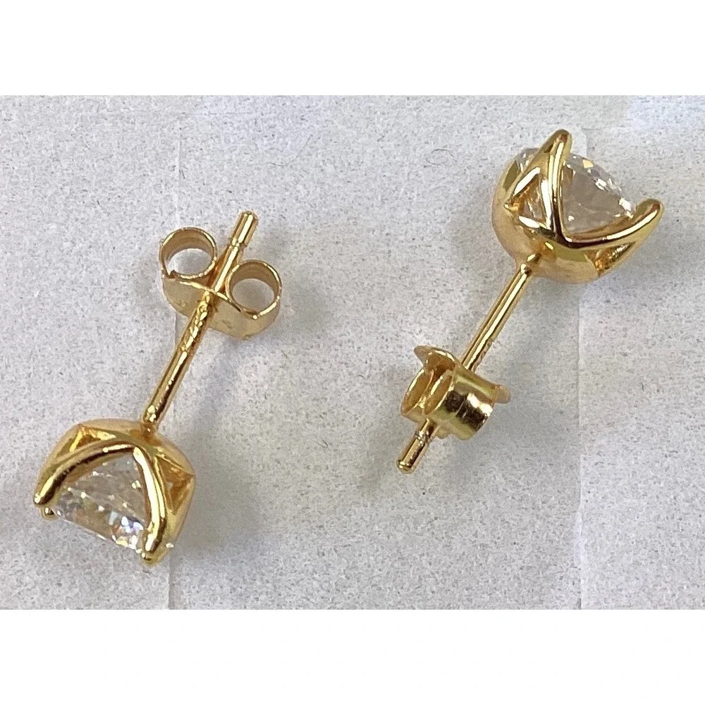 Stud Earrings Gold Tone‎ Round Cut Crystal Rhinestone Sparkly Jewelry - Picture 2 of 7